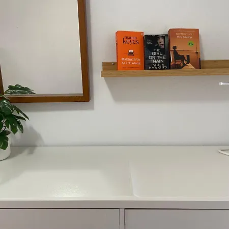 Apartament Beautiful 3 Bd. In Centre *