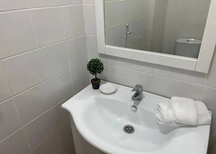 Beautiful 3 Bd. In Centre La Laguna (Tenerife)