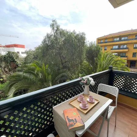 Beautiful 3 Bd. In Centre La Laguna (Tenerife)
